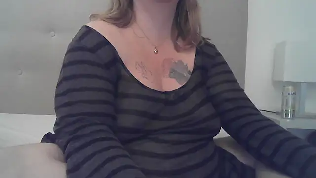 sizha6 online show from 10-31-25, 11:55