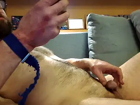 Snapshot of Andre35w chatting on 02-22-25, 01:55 Andre35w online show from 02-22-25, 01:55