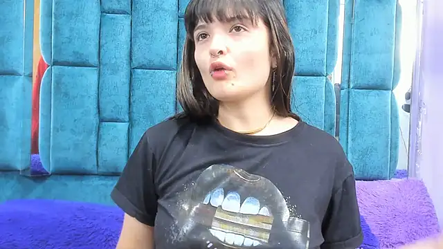 Snapshot of ARTEMISAKIM chatting on 07-23-26, 01:30 ARTEMISAKIM online show from 07-23-26, 01:30