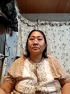 hotchubby88 online show from 10-28-25, 11:03