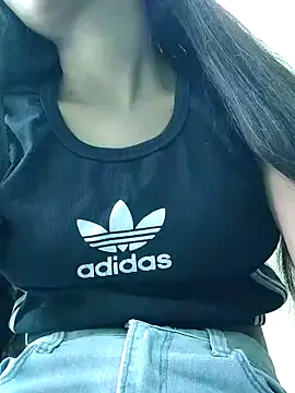 Snapshot of Aaradhna-hoy chatting on 03-21-25, 07:44 Aaradhna-hoy online show from 03-21-25, 07:44