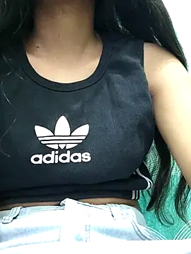 Snapshot of Aaradhna-hoy chatting on 03-21-25, 11:12 Aaradhna-hoy online show from 03-21-25, 11:12