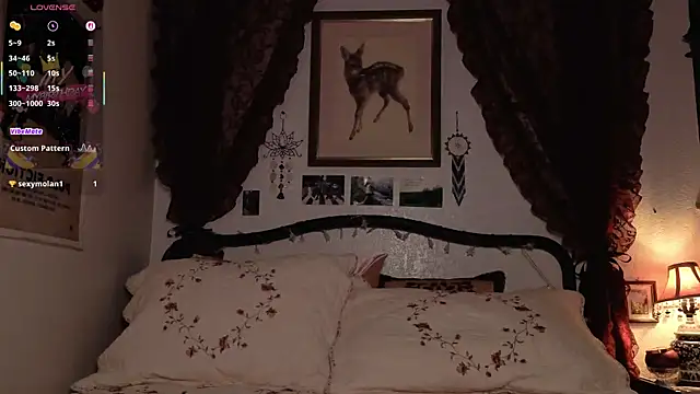 Snapshot of sinfulblonde1 chatting on 02-12-26, 08:42 sinfulblonde1 online show from 02-12-26, 08:42