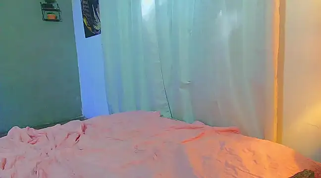 Snapshot of Reina_paola chatting on 03-12-25, 05:28 Reina paola online show from 03-12-25, 05:28