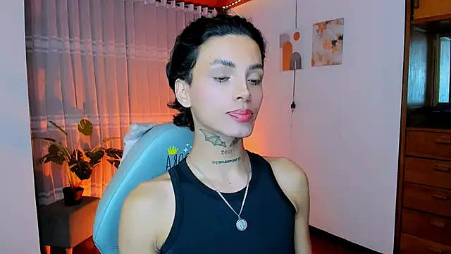 Snapshot of nilam_valker chatting on 06-16-26, 12:57 nilam valker online show from 06-16-26, 12:57