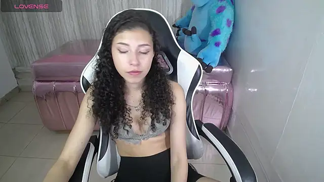 danatella a online show from 11-14-25, 02:54