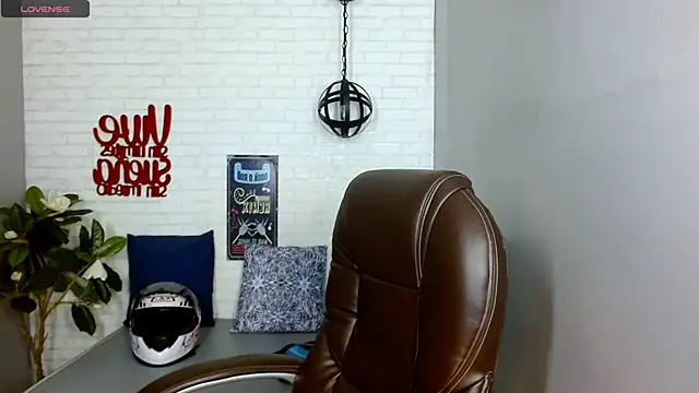 Martin Linares online show from 02-22-25, 01:35