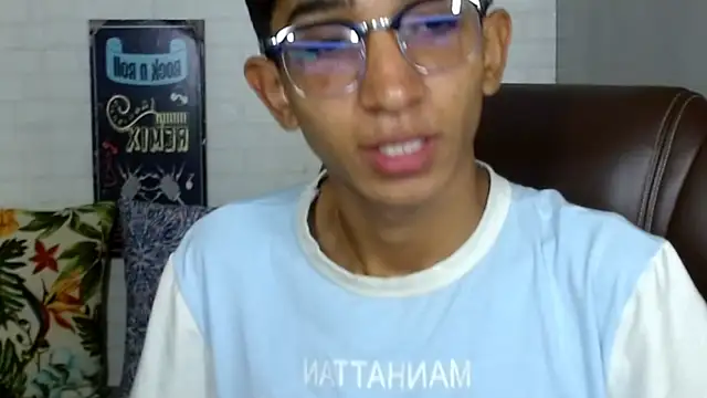 Martin Linares online show from 02-28-25, 01:36