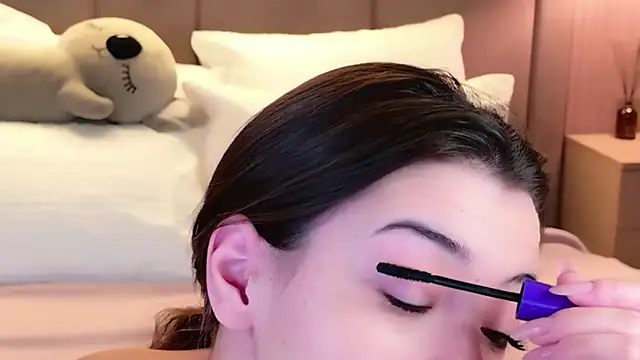 Snapshot of Alice_Deleon chatting on 11-24-25, 06:13 Alice Deleon online show from 11-24-25, 06:13