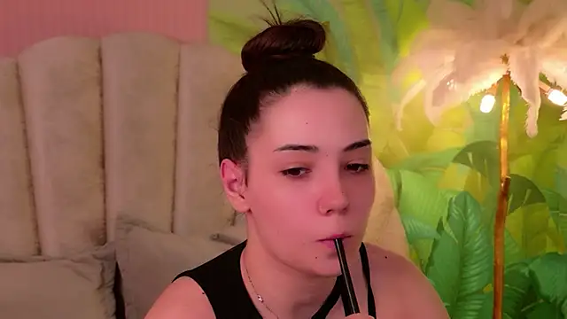 Alice Deleon online show from 06-07-26, 11:25