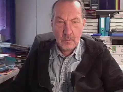 HMStraps01 online show from 12-20-24, 01:11