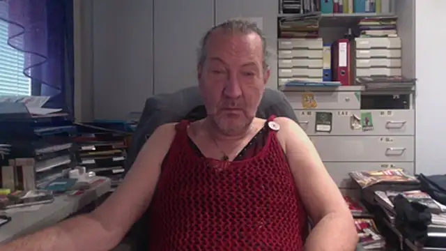 HMStraps01 online show from 12-05-25, 11:41