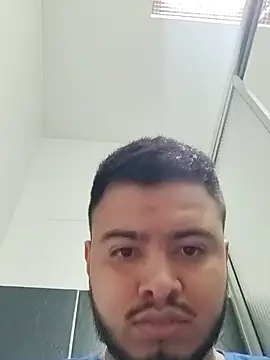 Snapshot of ChiquitO636 chatting on 10-24-25, 06:37 ChiquitO636 online show from 10-24-25, 06:37