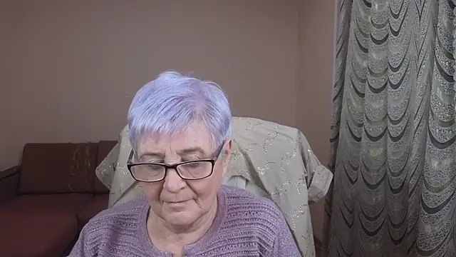 Sandra Snowflake online show from 03-12-25, 08:51