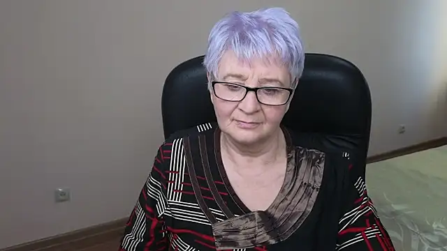 Sandra Snowflake online show from 03-13-25, 07:31