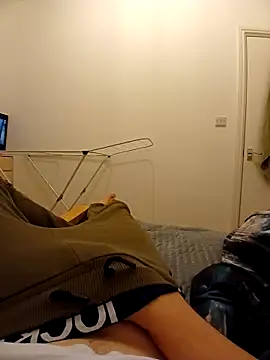 Eusuntnoulgigolo online show from 02-06-26, 08:23