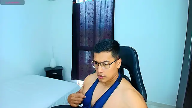 Yeicolevit online show from 01-13-26, 05:07