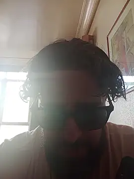 Snapshot of serpensy chatting on 09-26-25, 09:35 serpensy online show from 09-26-25, 09:35