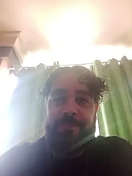 Snapshot of serpensy chatting on 10-02-25, 11:39 serpensy online show from 10-02-25, 11:39