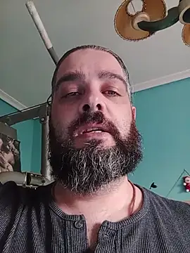 Snapshot of serpensy chatting on 10-22-25, 02:17 serpensy online show from 10-22-25, 02:17