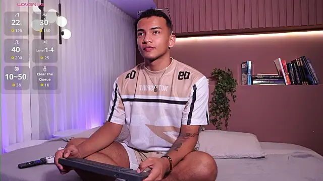 Rafa2004Cruz online show from 03-25-26, 12:55