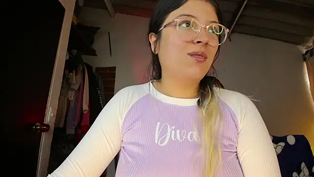 Emily  katz online show from 05-06-26, 03:06