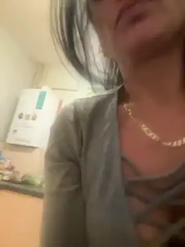 Snapshot of Gabriella316 chatting on 09-23-25, 01:08 Gabriella316 online show from 09-23-25, 01:08
