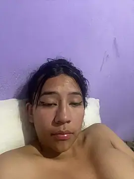 kitty jets online show from 03-08-25, 04:34