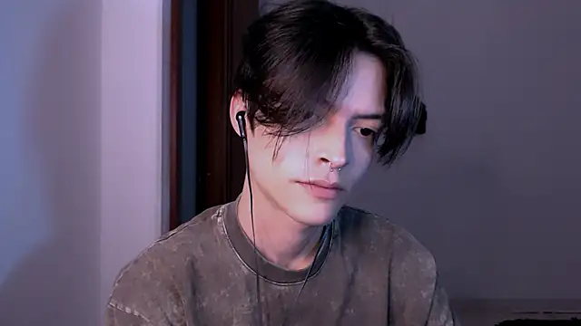 Snapshot of gunther_hda chatting on 03-04-25, 02:49 gunther hda online show from 03-04-25, 02:49