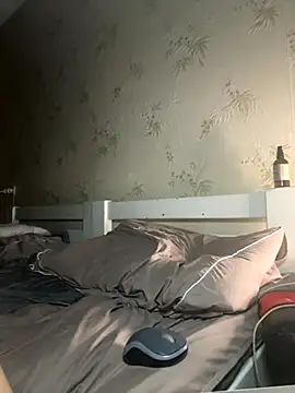 Naughtbaby 2025 online show from 09-13-25, 03:06