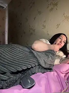 Naughtbaby 2025 online show from 02-03-26, 06:40