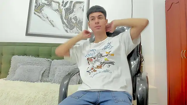 Johann sex online show from 04-30-26, 05:41