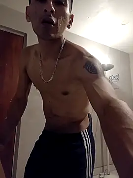 LeonRoots online show from 03-23-26, 06:06