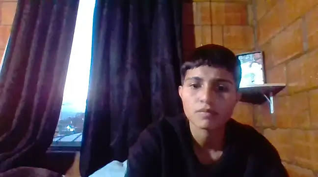 cora-gunn online show from 03-09-25, 11:25