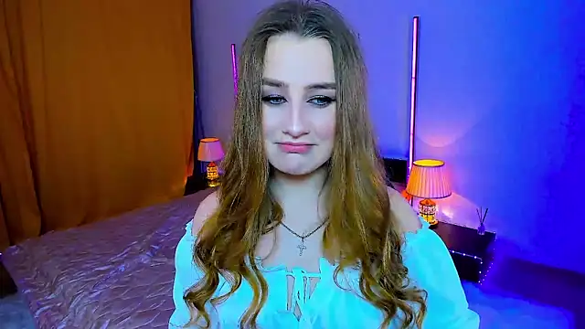 Sofia beautifuul online show from 05-14-26, 02:18