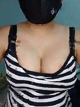 DesiLeela online show from 07-31-26, 04:39