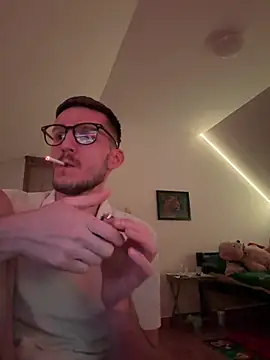 yoyoboy988 online show from 03-17-25, 08:19