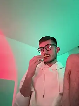 yoyoboy988 online show from 03-18-25, 07:10