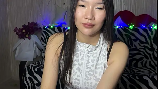 Asian Vi online show from 03-14-25, 07:12