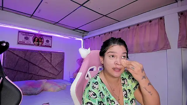 Cristal Smith20 online show from 04-07-26, 12:05