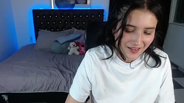 amy royale online show from 02-26-25, 05:09