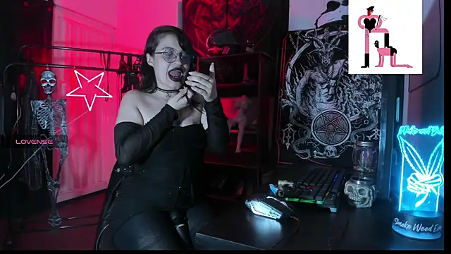 OnyxDiosaGotica online show from 11-17-25, 12:49