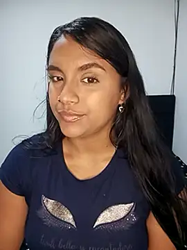 victoria roussee online show from 02-25-25, 12:24