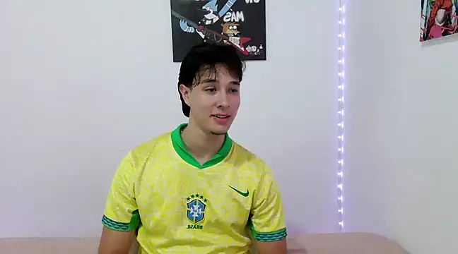 Snapshot of jack_walker190 chatting on 03-11-25, 07:37 jack walker190 online show from 03-11-25, 07:37