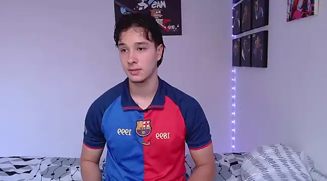 Snapshot of jack_walker190 chatting on 03-22-25, 11:42 jack walker190 online show from 03-22-25, 11:42