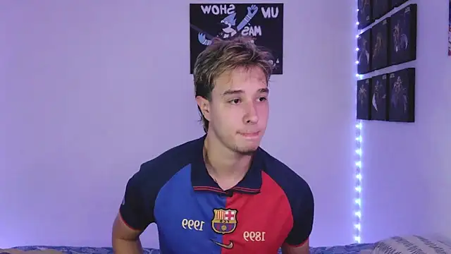 Snapshot of jack_walker190 chatting on 09-23-25, 04:26 jack walker190 online show from 09-23-25, 04:26