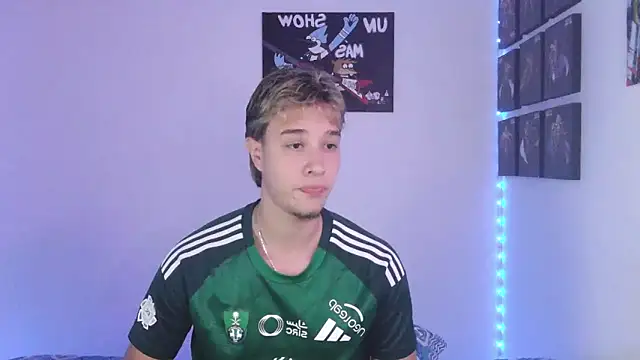 Snapshot of jack_walker190 chatting on 10-15-25, 11:16 jack walker190 online show from 10-15-25, 11:16