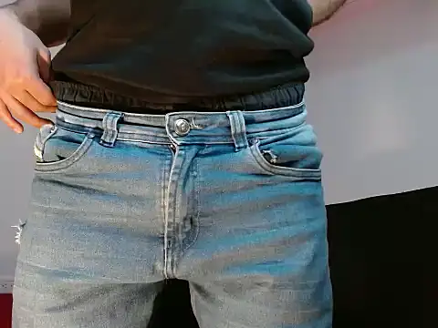 AngelHil online show from 11-27-25, 02:46