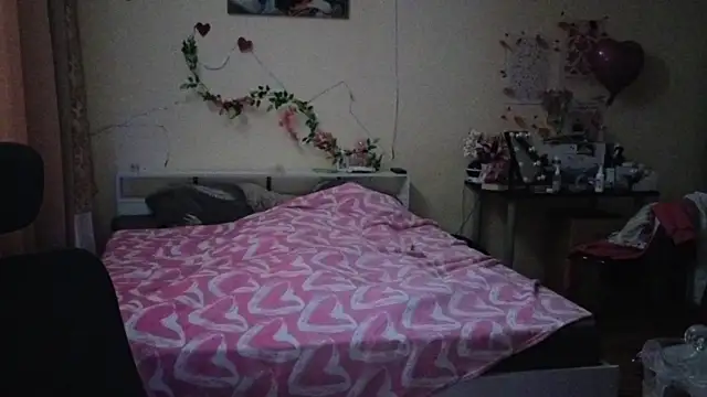 boozekirs  online show from 03-11-26, 03:01