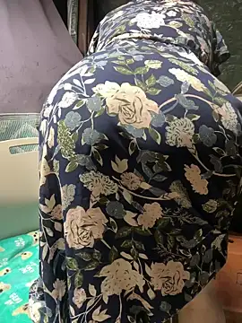 HTXBELLE online show from 03-06-26, 10:34